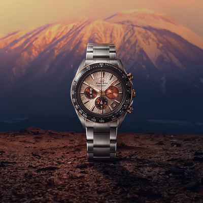 Grand Seiko,SLGC006,カッパーピンクを基調とした色のグラデーション,暁どきの岩手山の情景を描きます
