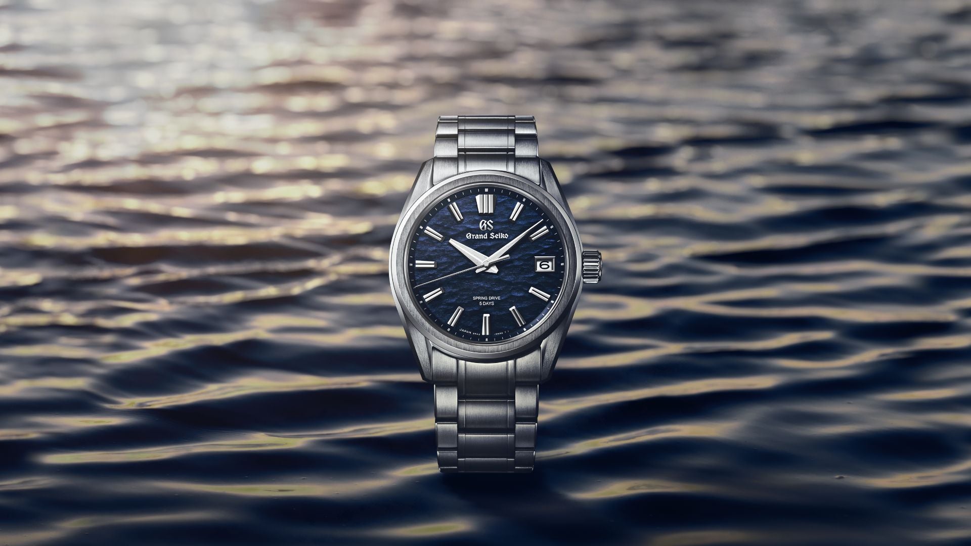 ステンレススチール